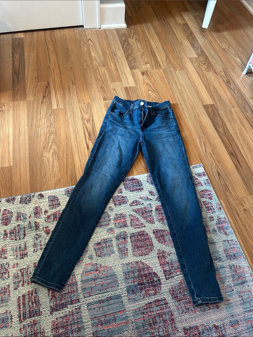 J Brand Women's Dark Blue Skinny Jeans